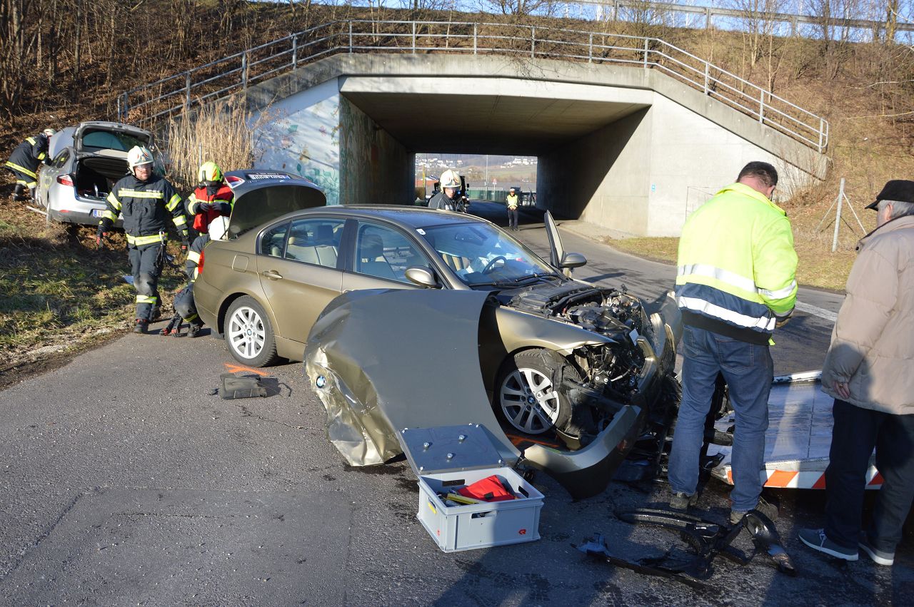 17.01.2019 - EINSATZ: Schwerer Verkehrsunfall