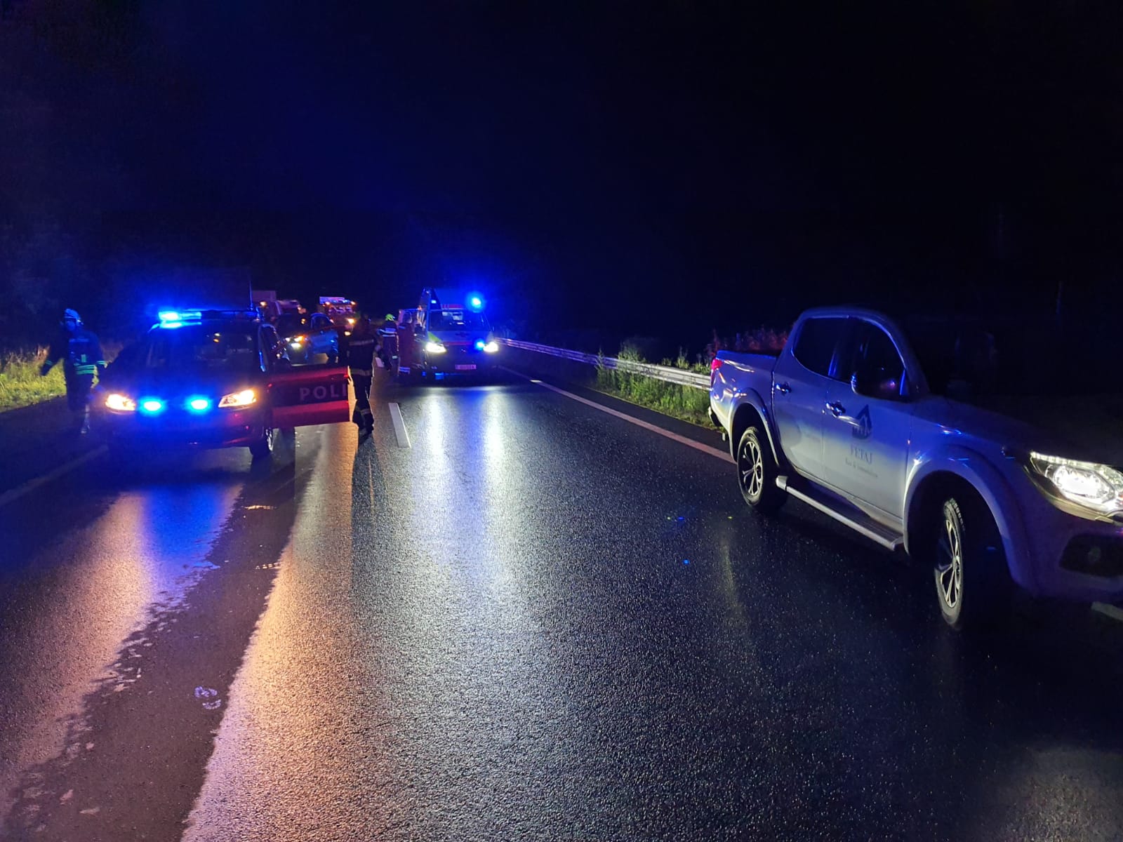 06.07.2020 - EINSATZ: Bewusstlose Person in versperrtem Auto auf Mühlkreisautobahn