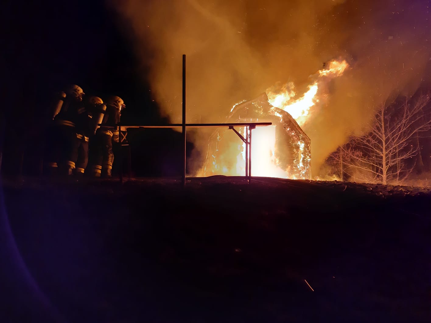 29.02.2020 - EINSATZ: Vollbrand einer Holzhütte in Niederkulm