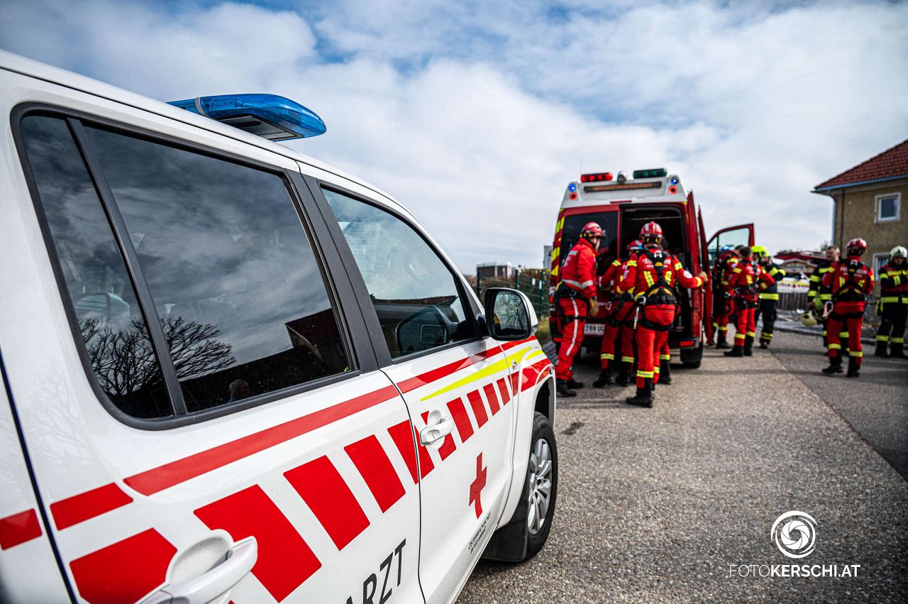 12.03.2023 - EINSATZ: Höhenretter zur Personenrettung nach Pregartsdorf alarmiert