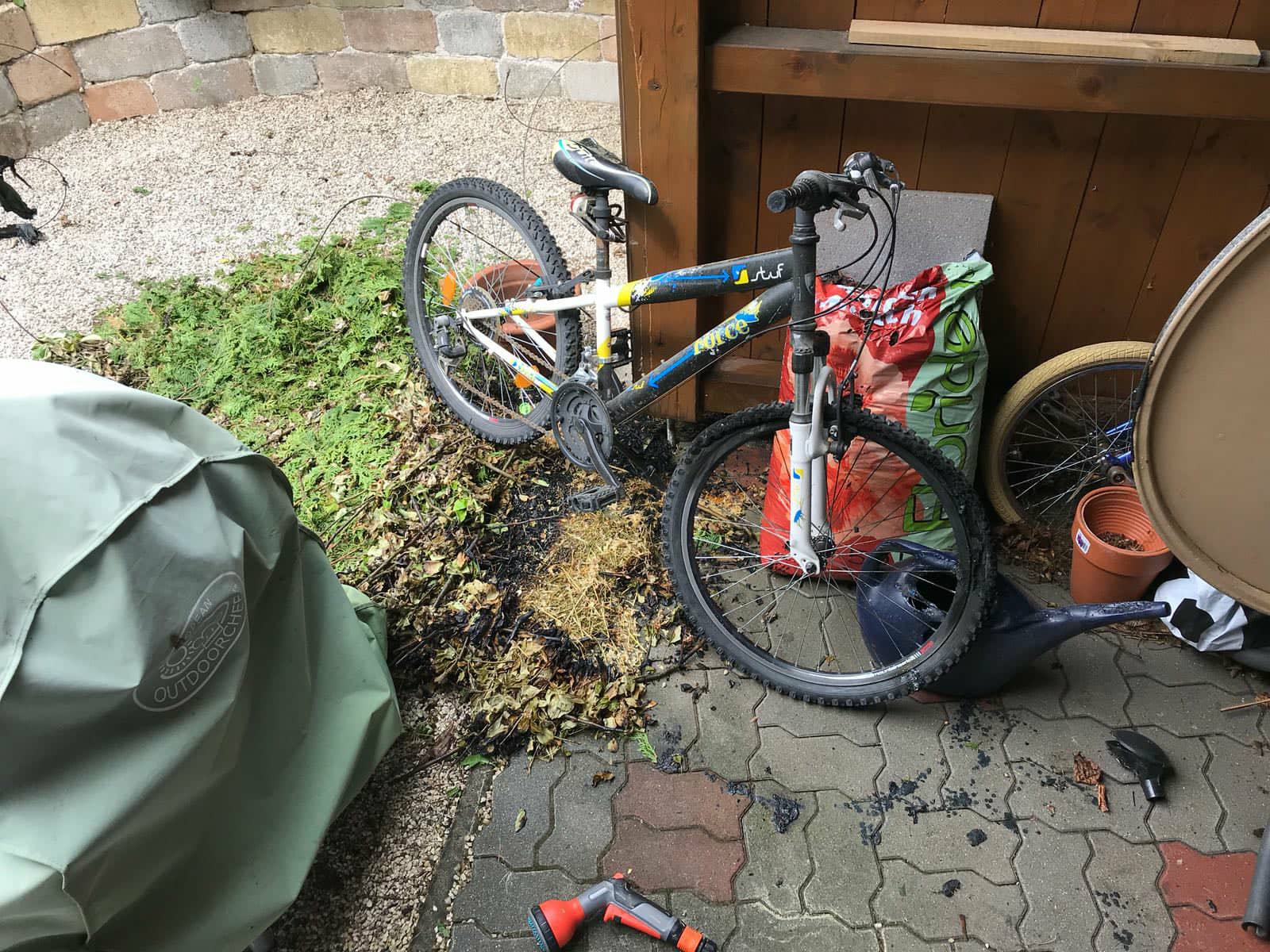 14.05.2018 - EINSATZ: Carportbrand im Amselweg